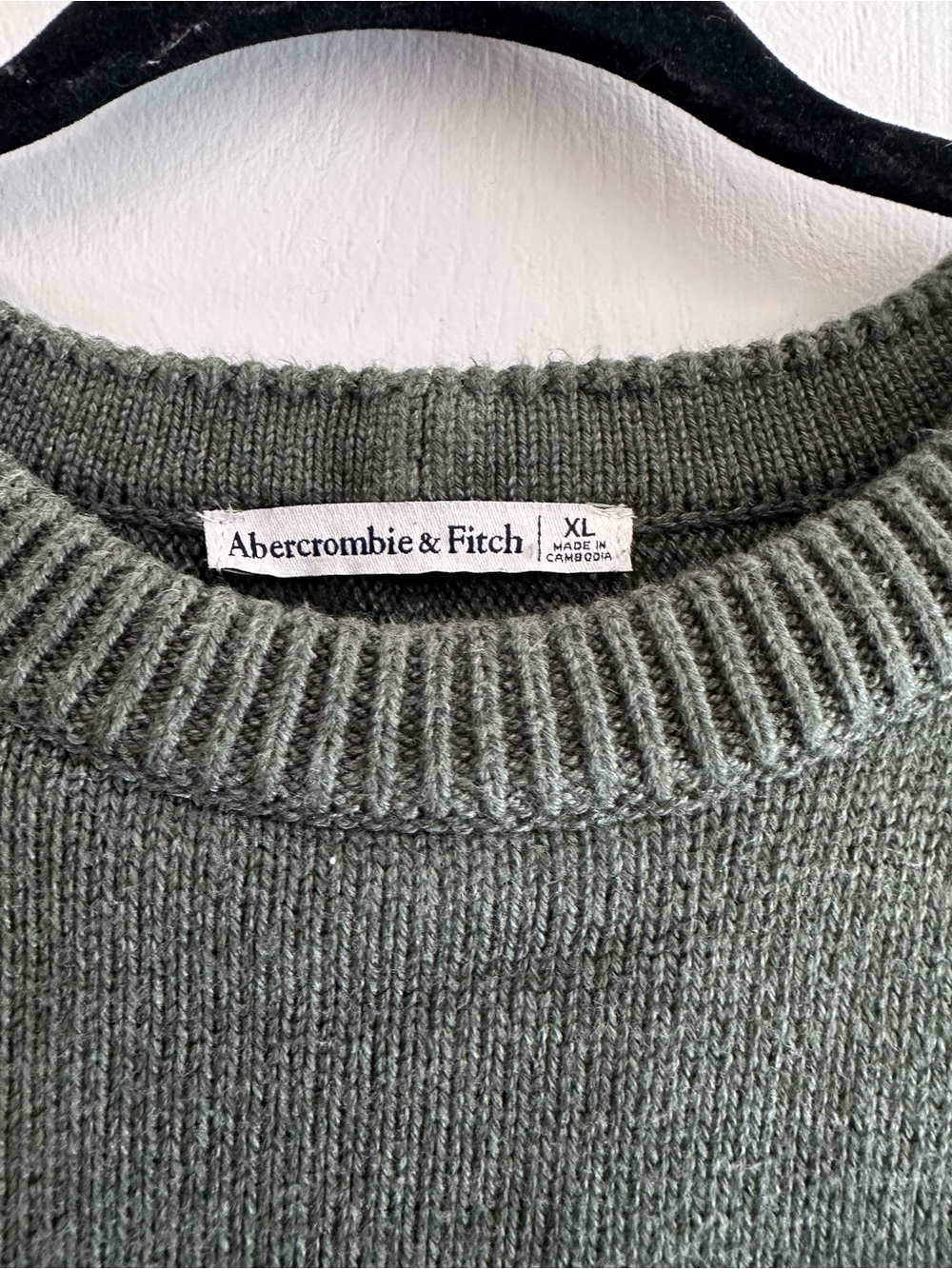 Abercrombie Madeline Green Short-Sleeve Sweater - Picture 2 of 4